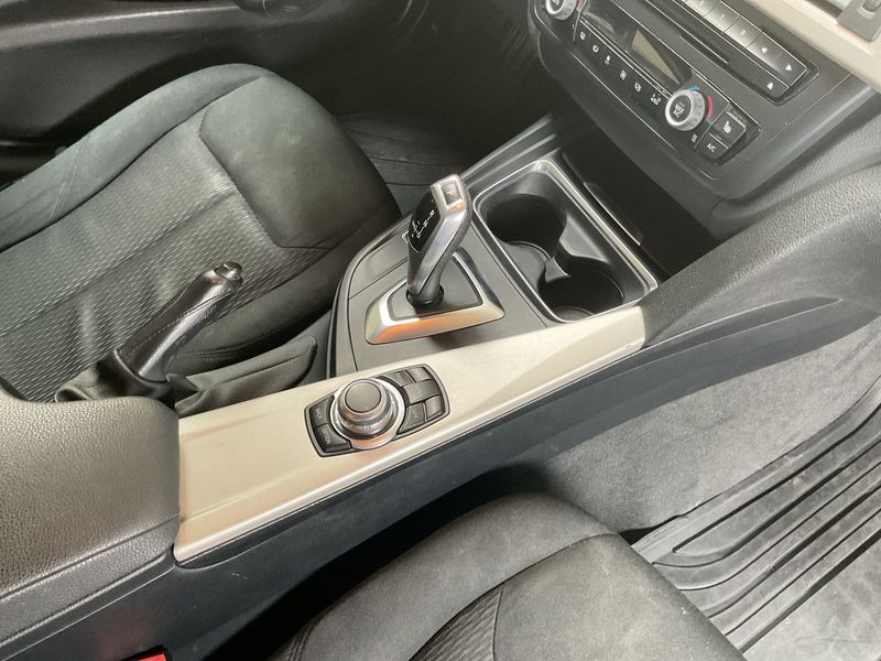 BMW 3er 320d 2015 – снимка 39