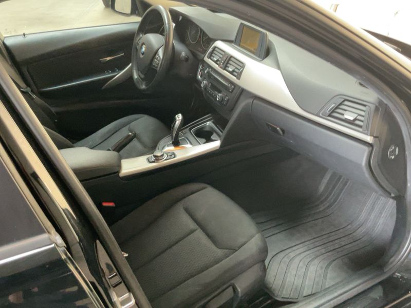 BMW 3er 320d 2015 – снимка 11