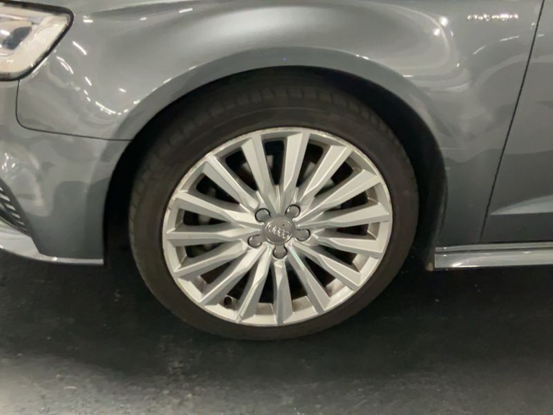 Audi A3 Sportback 1.4 TFSI e-tron Design Luxe 2017 – снимка 3