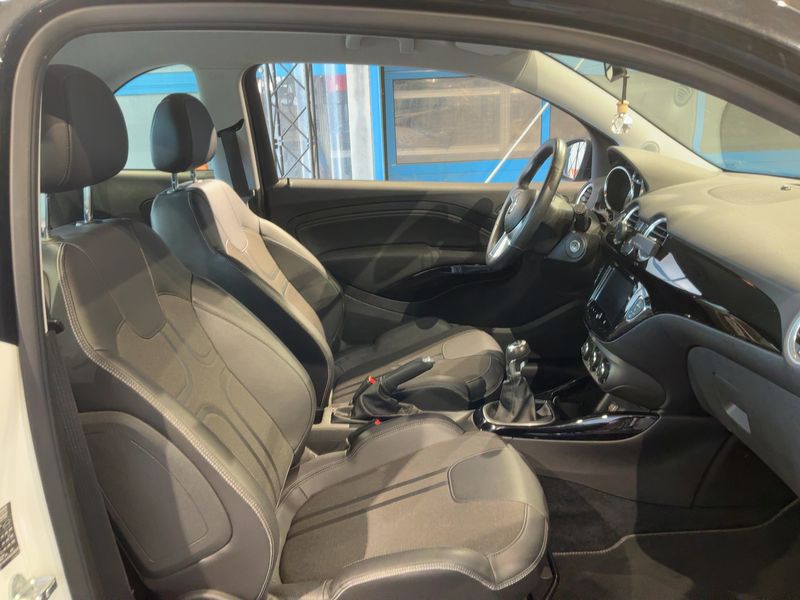 Opel Adam 1.4 Slam 2013 – снимка 17