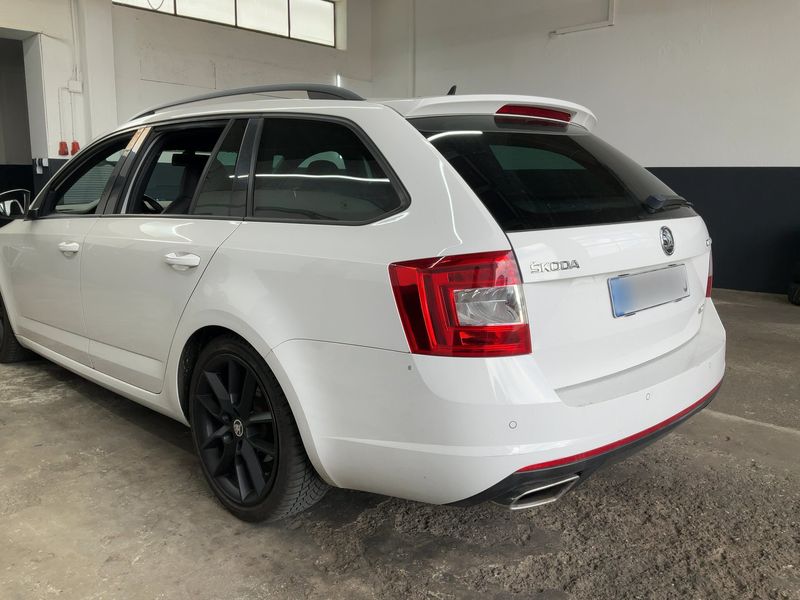 Skoda Octavia 2.0 TDI RS 2015 – снимка 6