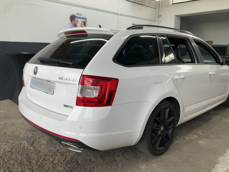 Skoda Octavia 2.0 TDI RS 2015 – снимка 8