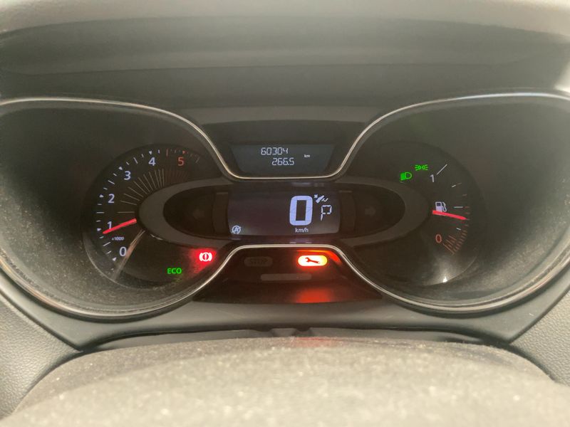 Renault Captur 1.5 dCi Energy Wave 2017 – снимка 18