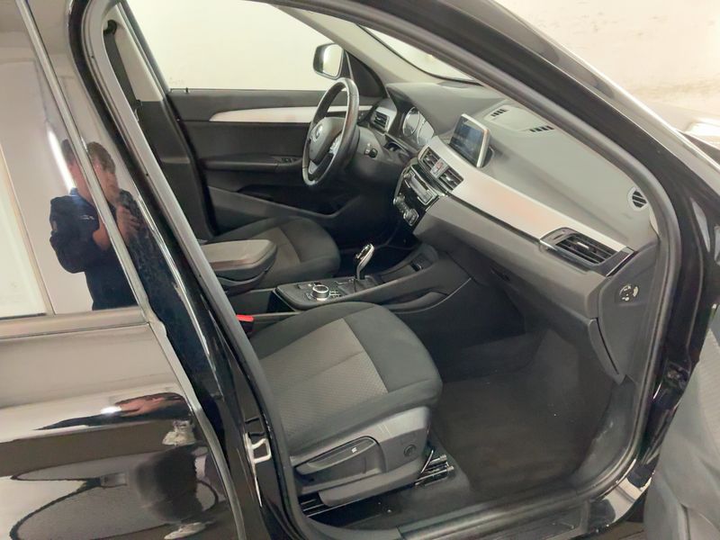 BMW X1 sDrive 18d Advantage 2018 – снимка 17