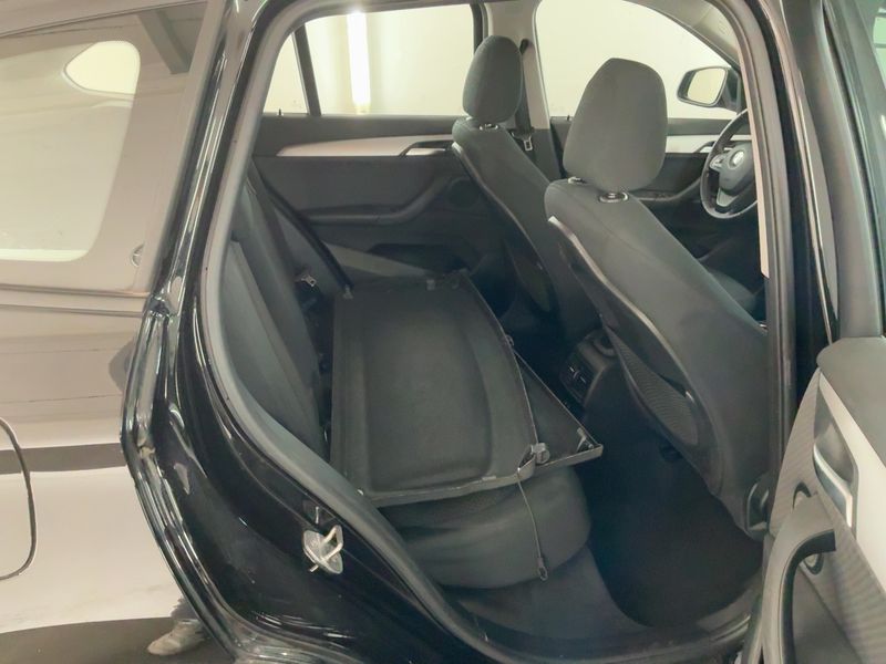 BMW X1 sDrive 18d Advantage 2018 – снимка 20