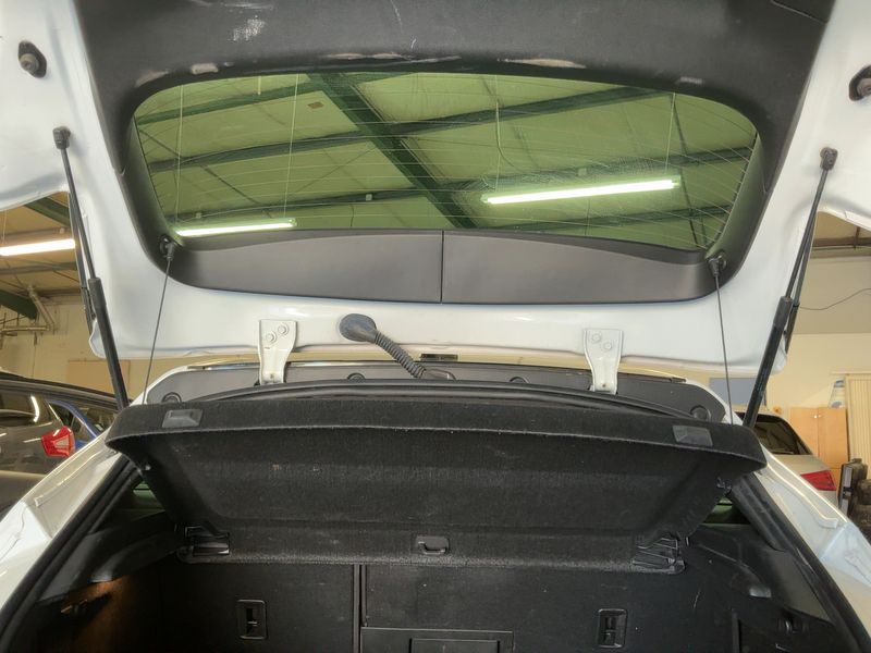 Opel Astra GTC 1.6 CDTI DPF Basis 2015 – снимка 10