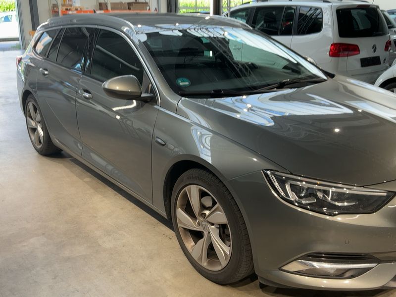 Opel Insignia Sports Tourer 2.0 CDTI Innovation 2018 – снимка 12