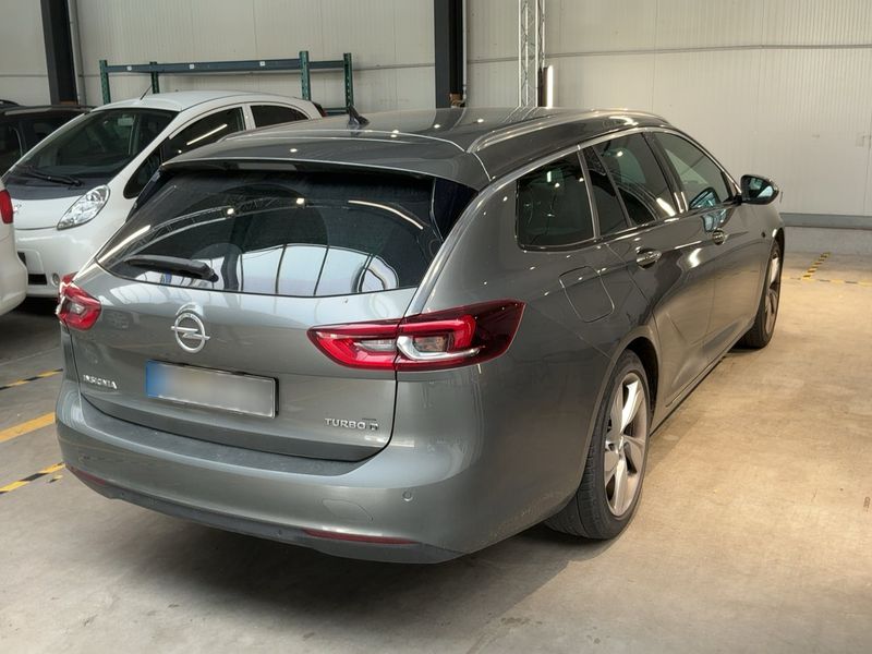 Opel Insignia Sports Tourer 2.0 CDTI Innovation 2018 – снимка 8