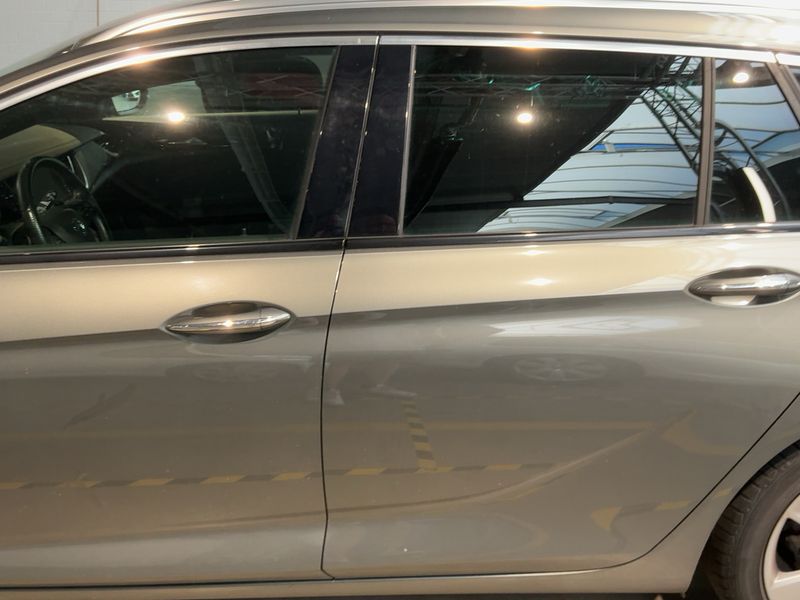 Opel Insignia Sports Tourer 2.0 CDTI Innovation 2018 – снимка 4