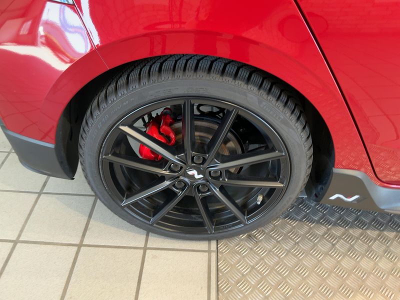 Hyundai i20 1.6 T-GDI N Performance 2024 – снимка 9