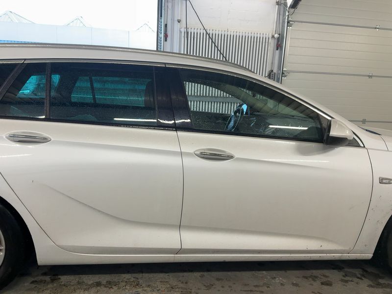 Opel Insignia Sports Tourer 1.5 SIDI Turbo INNOVATION 2017 – снимка 10