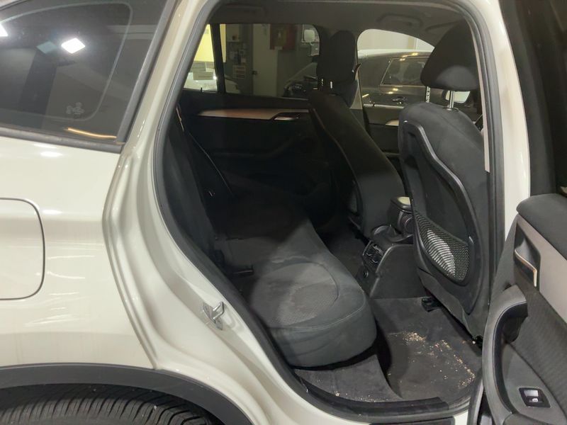 BMW X1 sDrive 18d Advantage 2018 – снимка 19