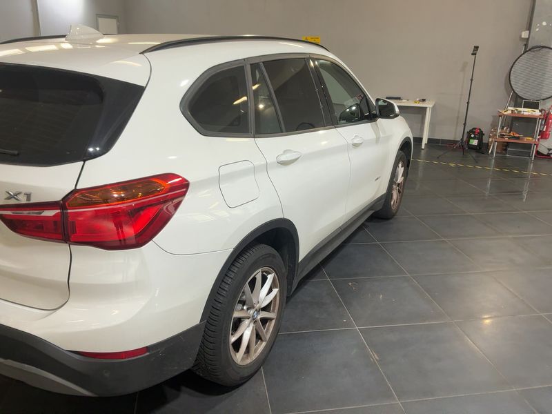 BMW X1 sDrive 18d Advantage 2018 – снимка 8