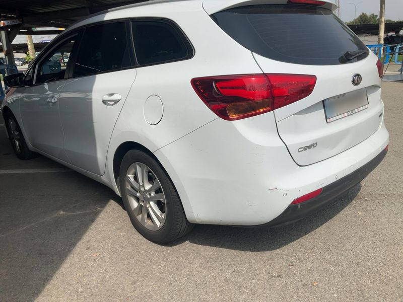 Kia cee'd 1.6 CRDi Drive 2014 – снимка 6