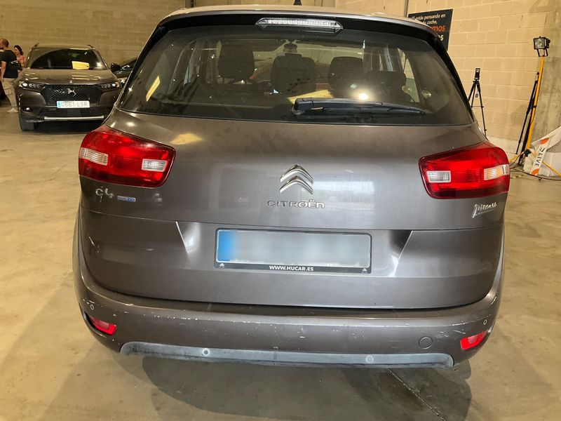 Citroen C4 Picasso 1.6 Blue-HDi Live Edition 2016 – снимка на щета 7