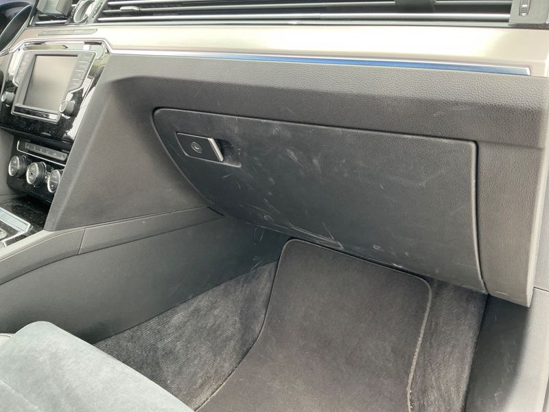 Volkswagen Passat 2.0 TDI Highline BlueMotion Tech 2016 – снимка 22