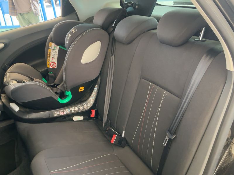 Seat Ibiza 1.6 TDI Copa 2011 – снимка 19
