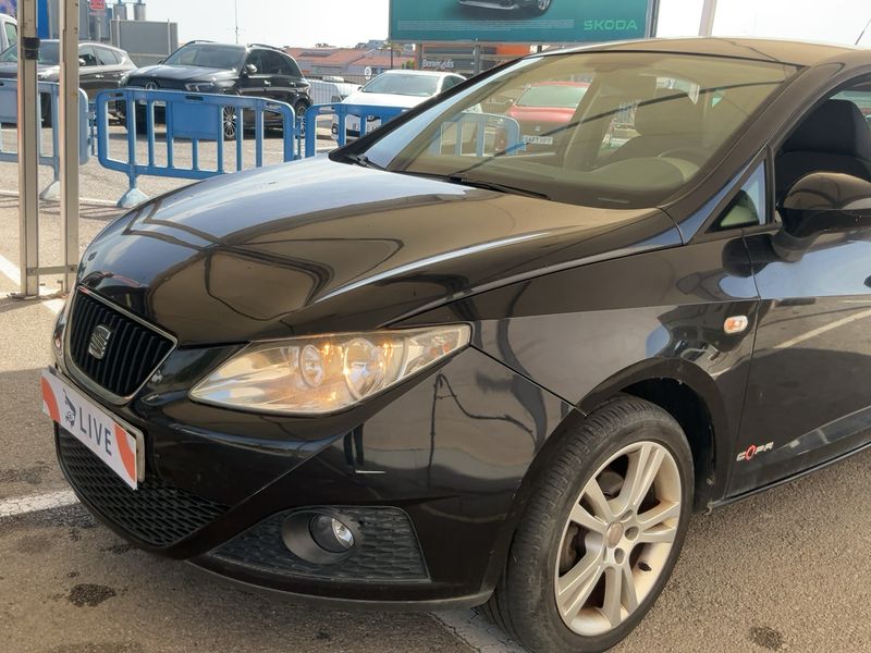 Seat Ibiza 1.6 TDI Copa 2011 – снимка 2