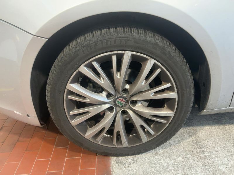 Alfa Romeo Giulietta 1.6 JTD Super 2016 – снимка 3