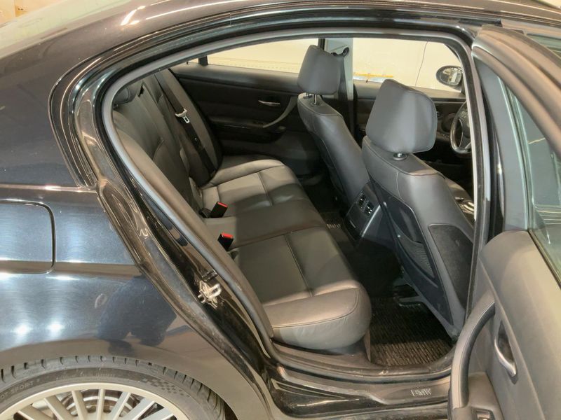 BMW 3er 330d xDrive 2007 – снимка 20