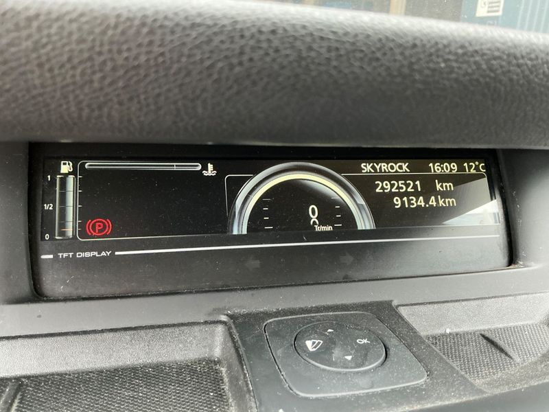 Renault Grand Scenic 1.5 dCi Life 2014 – снимка 4