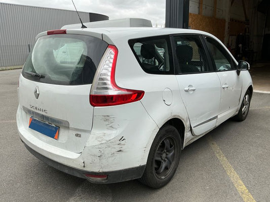 Renault Grand Scenic 1.5 dCi Life 2014 – снимка 2