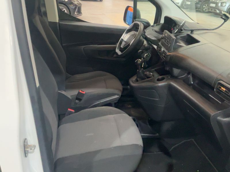 Peugeot Partner 1.6 Blue-HDi Pro L1 2020 – снимка 16