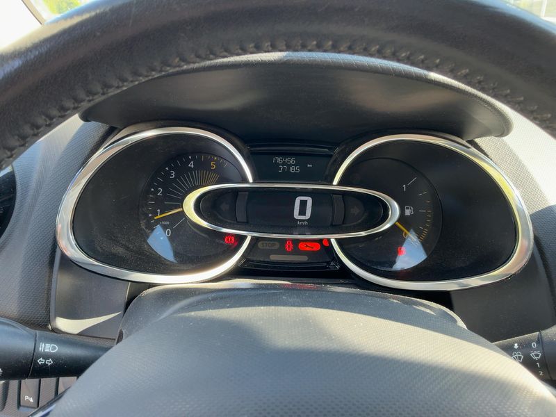 Renault Clio 1.5 dCi Business Eco2 2014 – снимка 18