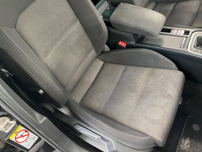 Volkswagen Passat 1.4 TSI ACT Comfortline BlueMotion Tech 2018 – снимка 31