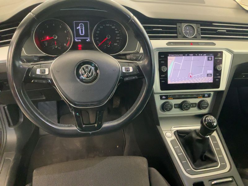 Volkswagen Passat 1.4 TSI ACT Comfortline BlueMotion Tech 2018 – снимка 17