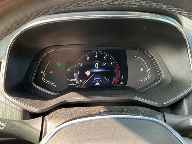 Renault Clio 1.0 TCe LPG Intens 2021 – снимка 19