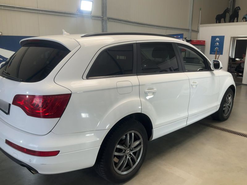 Audi Q7 3.0 V6 TDI quattro 2010 – снимка 8