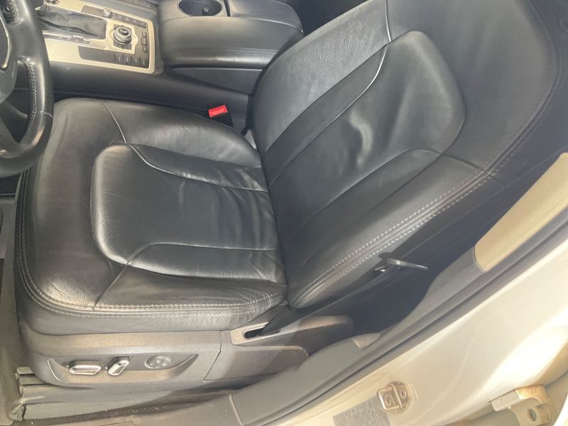 Audi Q7 3.0 V6 TDI quattro 2010 – снимка 29