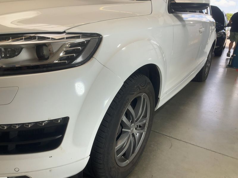 Audi Q7 3.0 V6 TDI quattro 2010 – снимка 2