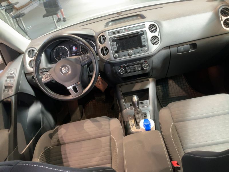 Volkswagen Tiguan 2.0 TSI Cup Sport & Style 4Motion 2014 – снимка 18