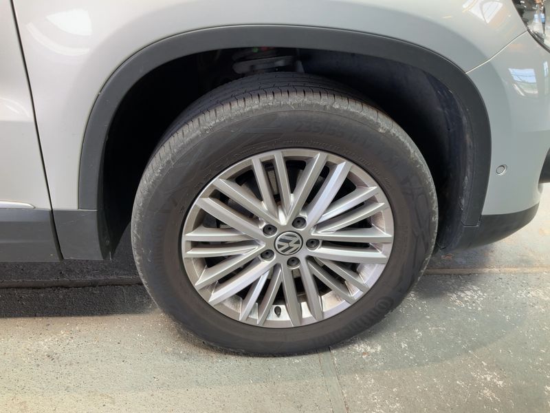 Volkswagen Tiguan 2.0 TSI Cup Sport & Style 4Motion 2014 – снимка 11