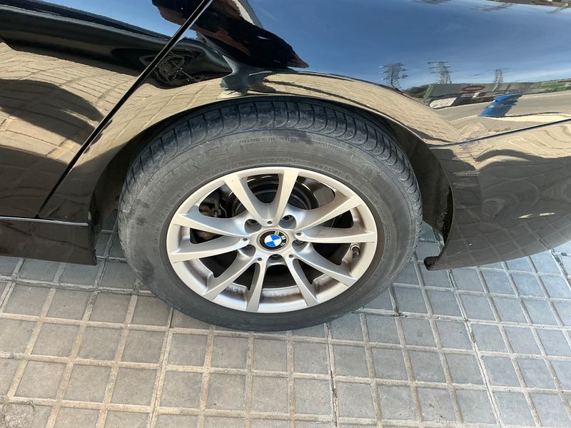 BMW 3er 330d 2013 – снимка 18