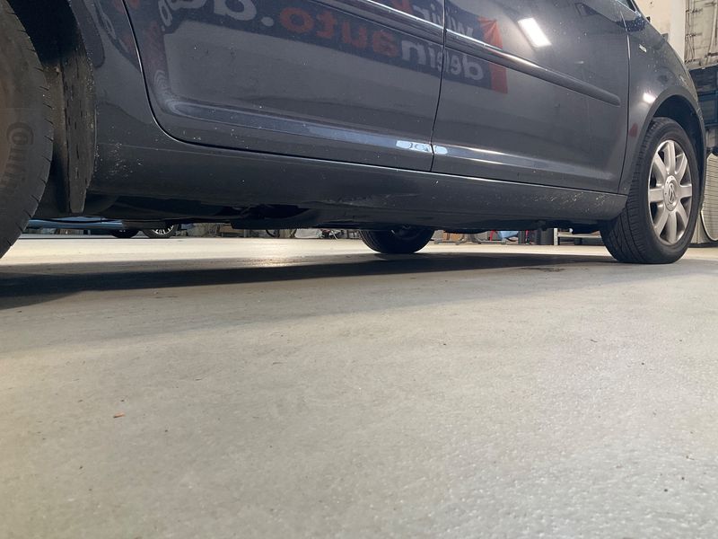Volkswagen Touran 1.2 TSI Cup 2014 – снимка 23