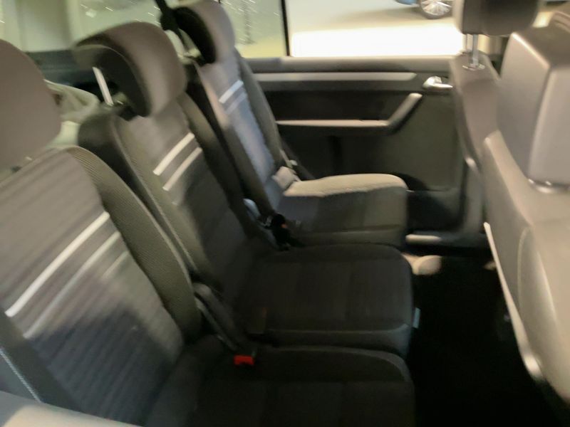 Volkswagen Touran 1.2 TSI Cup 2014 – снимка 20