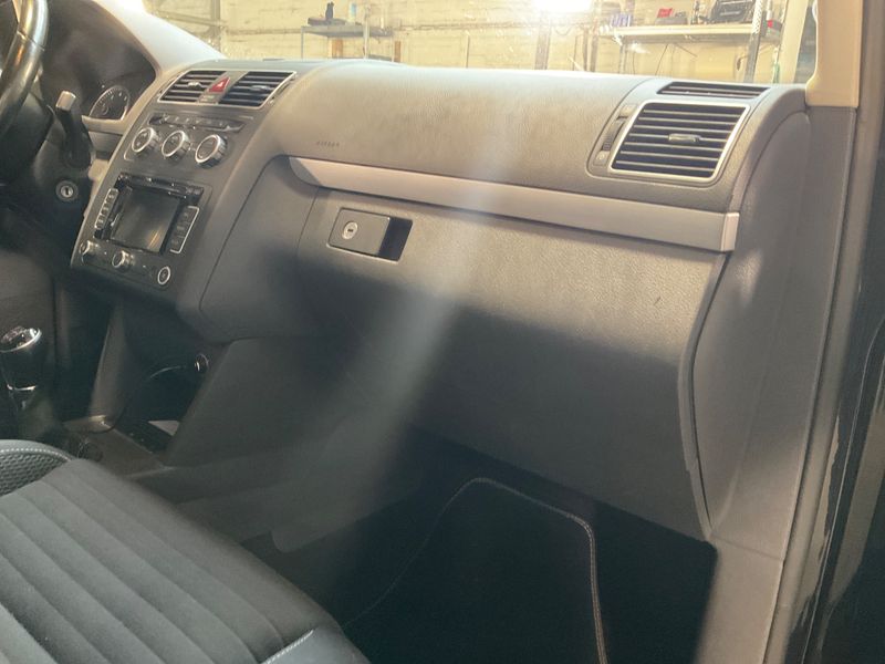Volkswagen Touran 1.2 TSI Cup 2014 – снимка 27