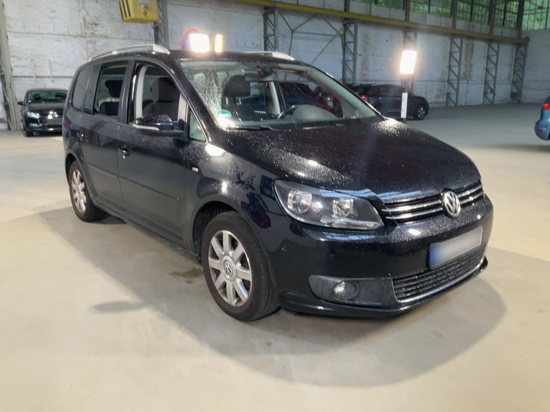 Volkswagen Touran 1.2 TSI Cup 2014 – снимка 12