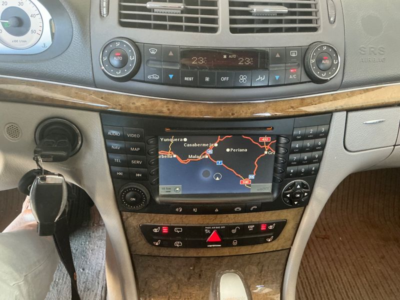 Mercedes-Benz E-Klasse E 320 CDI T Avantgarde 2006 – снимка на щета