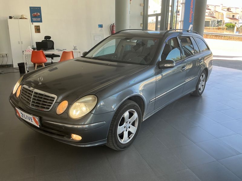 Mercedes-Benz E-Klasse E 320 CDI T Avantgarde 2006 – снимка 1