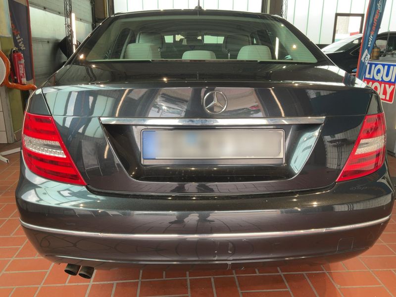 Mercedes-Benz C-Klasse C 200 CDI BlueEfficiency Avantgarde 2012 – снимка 7