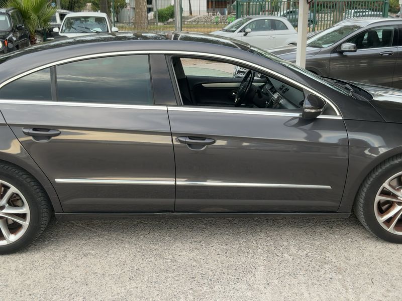 Volkswagen Passat CC 2.0 TDI 2010 – снимка 7