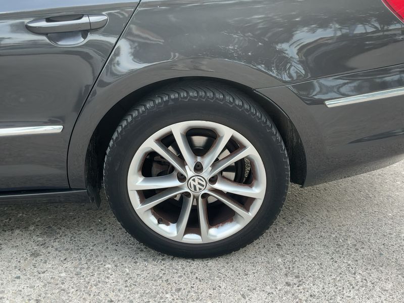 Volkswagen Passat CC 2.0 TDI 2010 – снимка 18