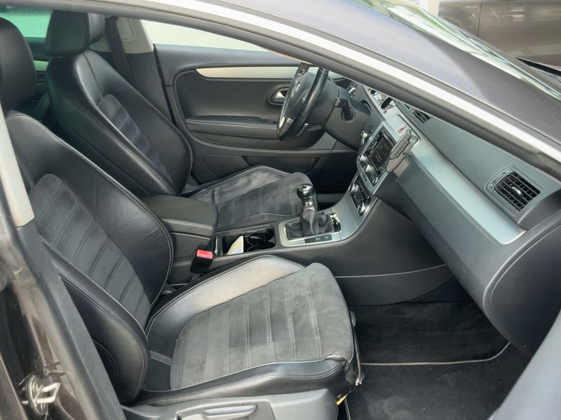 Volkswagen Passat CC 2.0 TDI 2010 – снимка 11