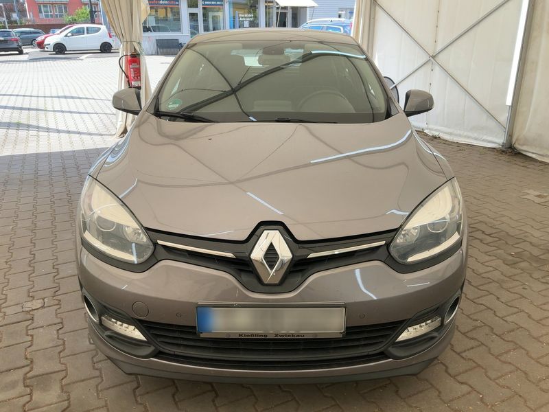 Renault Megane 1.2 Paris 2014 – снимка 14