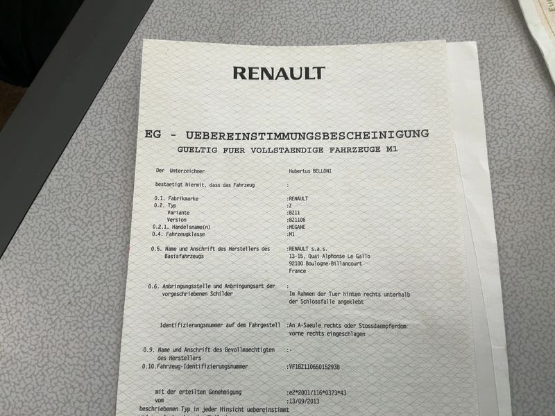 Renault Megane 1.2 Paris 2014 – снимка 21