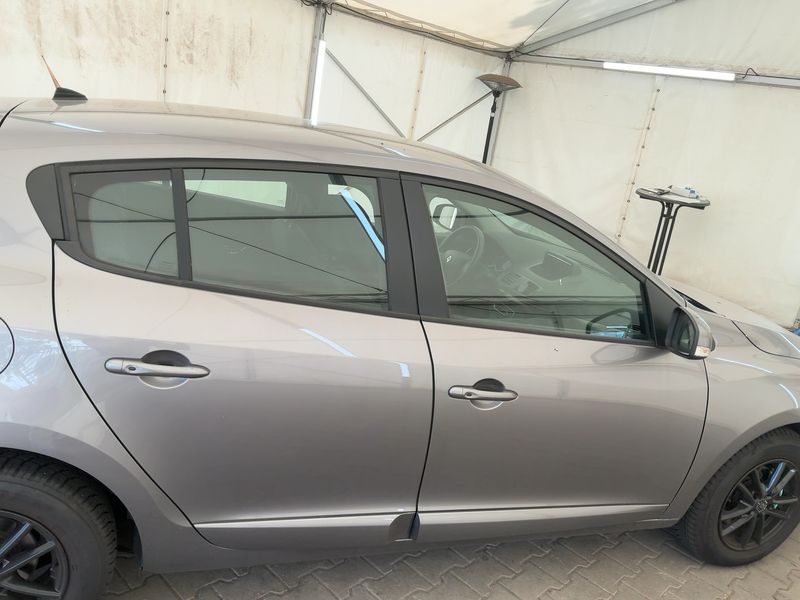 Renault Megane 1.2 Paris 2014 – снимка 10